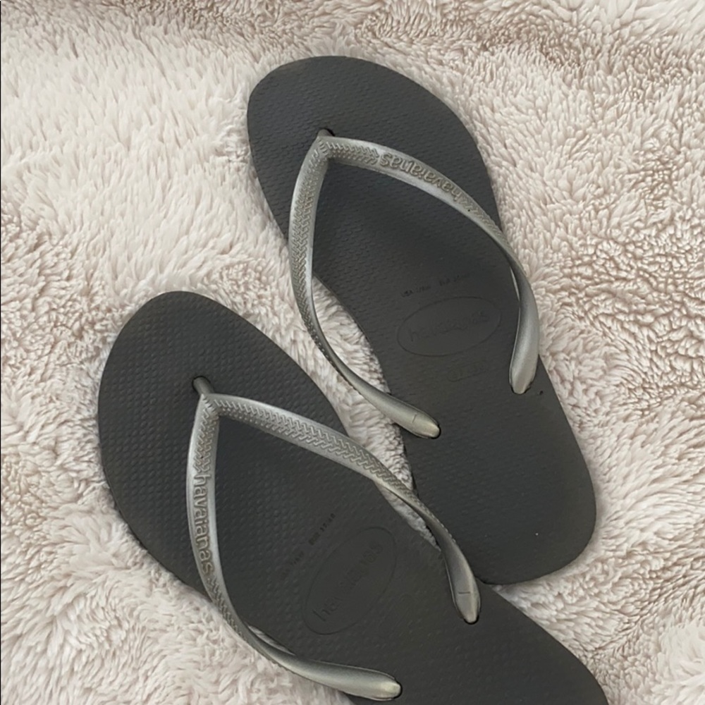 Grey havaians flip flops
